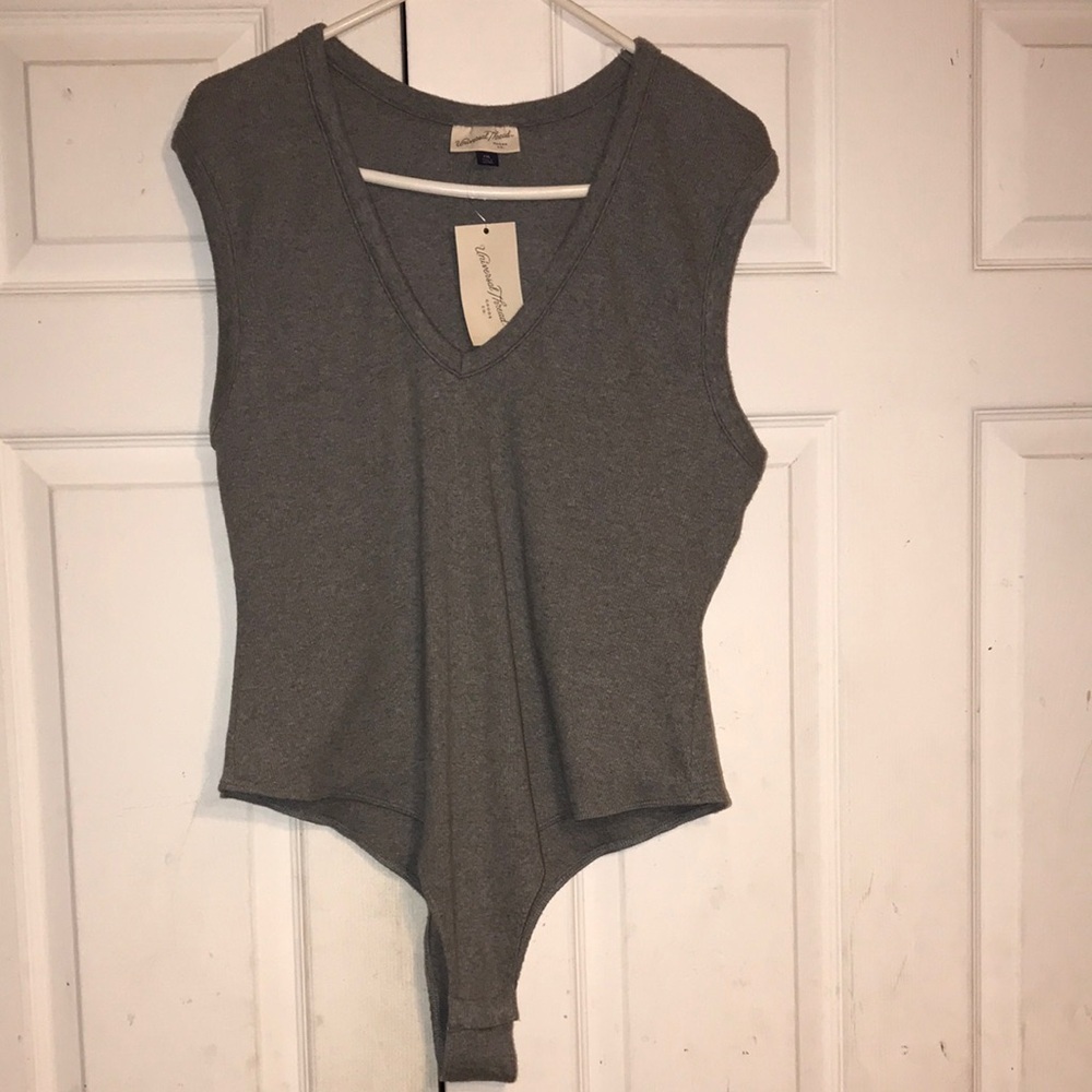 NWT Women’s Sleeveless Bodysuit